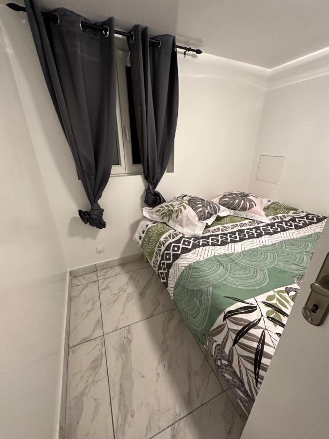 Appartement Mignon リヴリー・ガルガン エクステリア 写真